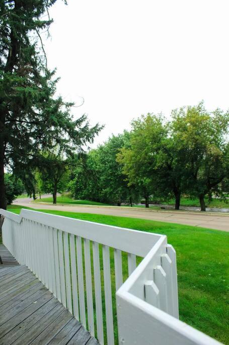 Dartt'S Park Flat Daire Owatonna Dış mekan fotoğraf
